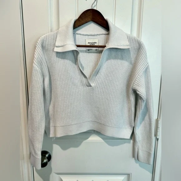 Abercrombie & Fitch White Cropped Knit Collard Sweater Womens Small Long Sleeves - Picture 2 of 10